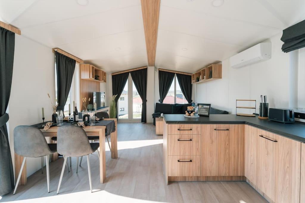 Апартаменты Gemuetliches Voll Ausgestattes Tiny House Vilseck Экстерьер фото